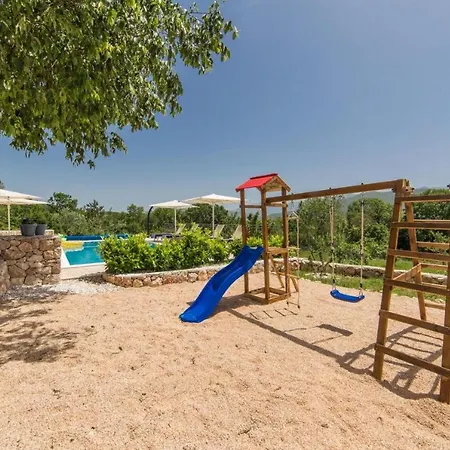 Villa Old Garden *